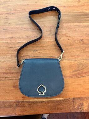 kate spade navy leather crossbody saddle bag